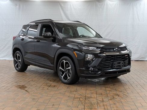 Used 2023 Chevrolet TrailBlazer RS w/ Convenience Package FWD image 1