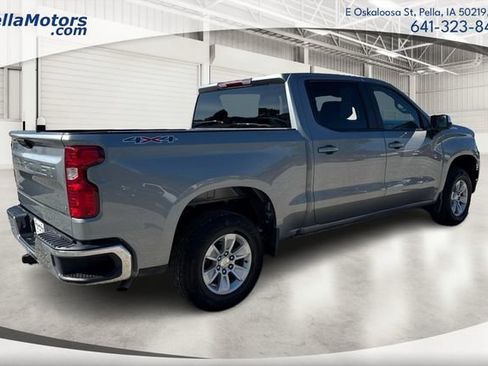 Used 2025 Chevrolet Silverado 1500 LT AWD/4WD image 3