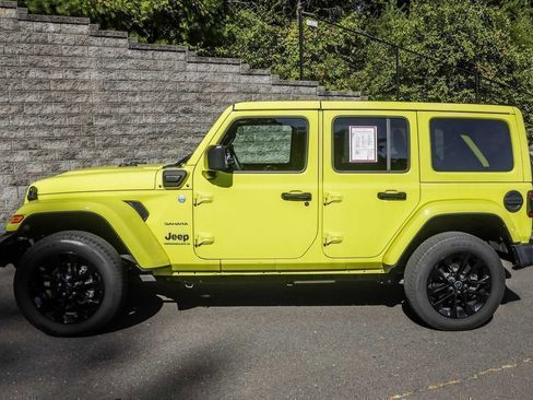 Used 2024 Jeep Wrangler Unlimited Sahara image 10