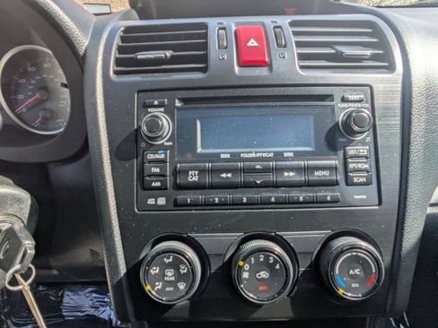 Used 2013 Subaru Crosstrek 2.0i Premium w/ Popular Pkg 2 image 16