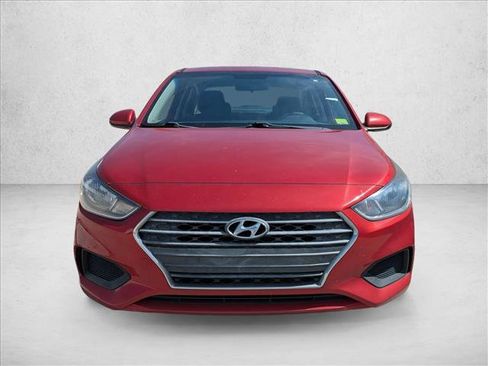 Used 2018 Hyundai Accent SE image 2