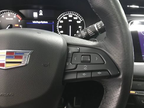 Used 2019 Cadillac XT4 Sport AWD/4WD image 18