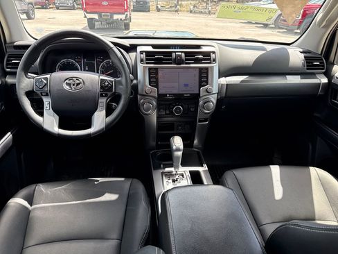 Used 2022 Toyota 4Runner TRD Sport image 5