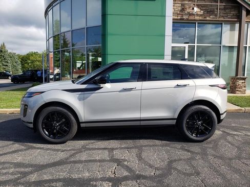 New 2026 Land Rover Range Rover Evoque S image 8