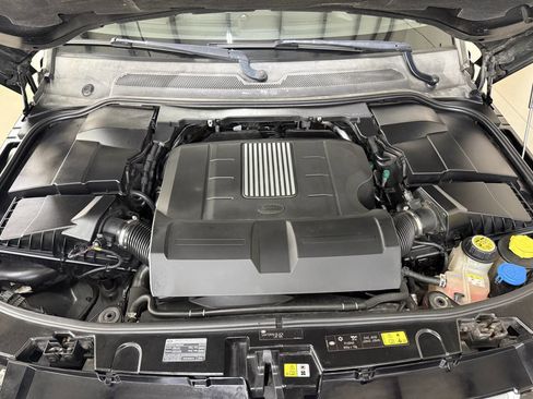 Used 2014 Land Rover LR4 HSE image 7