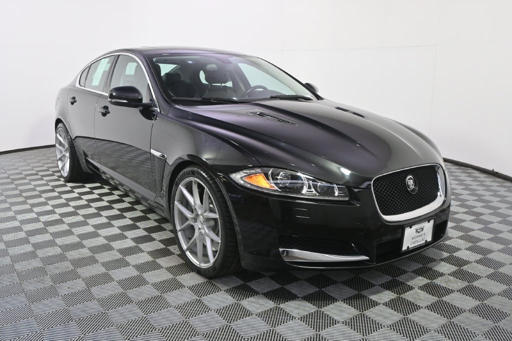 Used 2014 Jaguar XF Supercharged RWD image 9