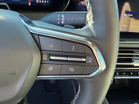 New 2026 Chevrolet Traverse High Country image 28