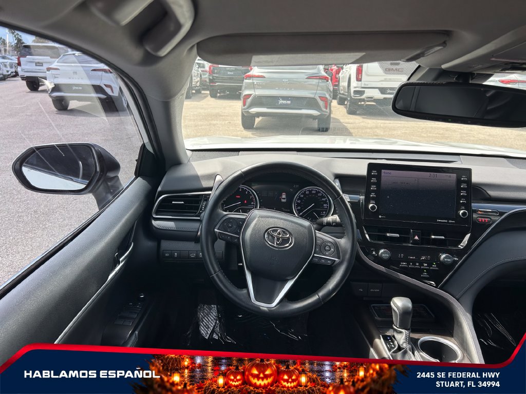 Used 2023 Toyota Camry XLE FWD image 13