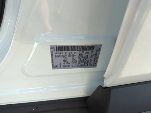 New 2026 Nissan Rogue SV FWD image 39