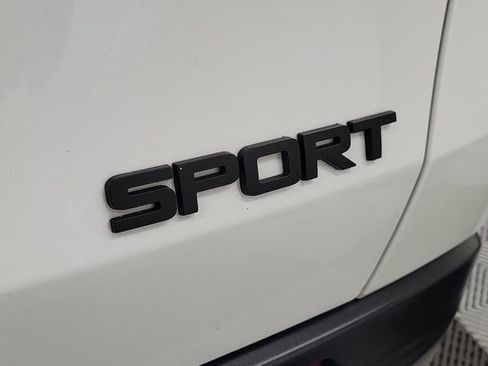 Used 2023 Honda HR-V Sport image 8