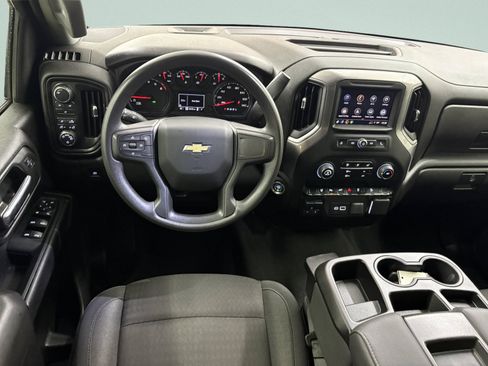Used 2024 Chevrolet Silverado 2500 Custom w/ Custom Value Package AWD/4WD image 10