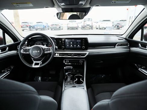 Used 2023 Kia K5 LXS image 27