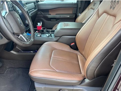 Used 2024 Ford Expedition King Ranch AWD/4WD image 5