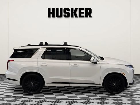 Used 2025 Hyundai Palisade Calligraphy AWD/4WD image 2