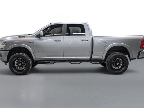 Used 2022 RAM 2500 Laramie w/ Protection Group AWD/4WD image 10