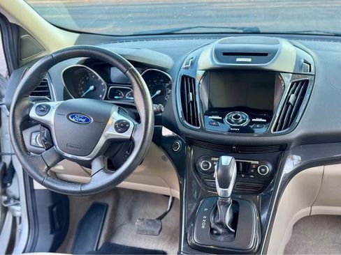 Used 2016 Ford Escape Titanium image 8