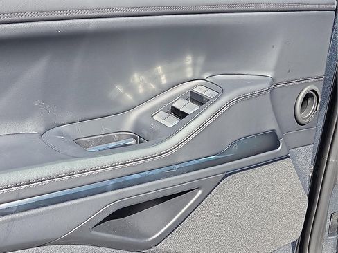 New 2026 Lincoln Navigator L Reserve w/ Jet Appearance Package AWD/4WD image 14