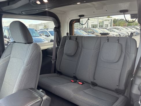 Used 2025 Jeep Wrangler Sport image 18