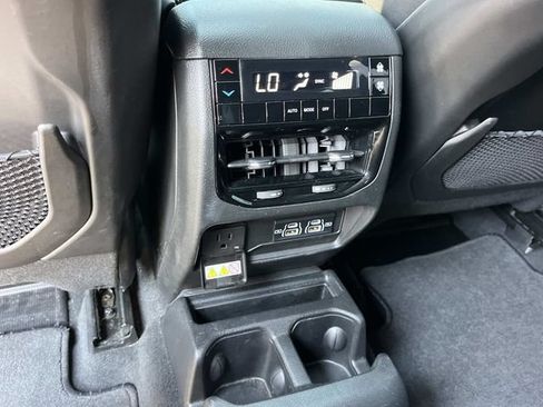 Used 2023 Jeep Grand Cherokee L Laredo AWD/4WD image 22