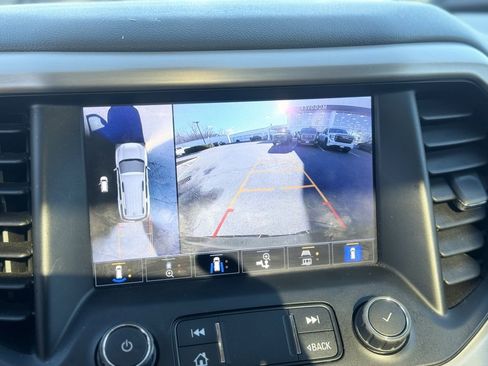 Used 2023 GMC Acadia Denali w/ Black Diamond Edition image 20