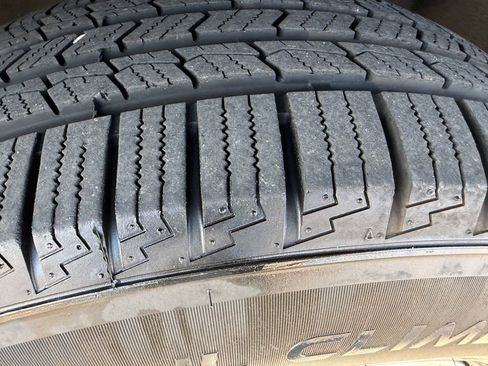 Used 2020 Jeep Grand Cherokee Laredo image 26