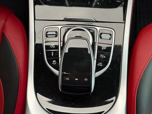 Used 2019 Mercedes-Benz G 63 AMG AMG G 63 AWD 4MATIC 4dr SUV image 31