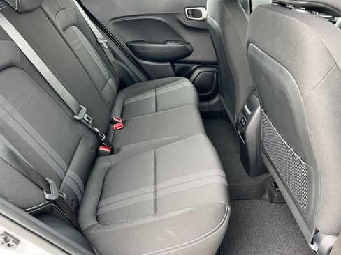 Used 2026 Hyundai Venue SEL FWD image 10