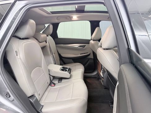 Certified 2023 INFINITI QX50 Luxe FWD image 39