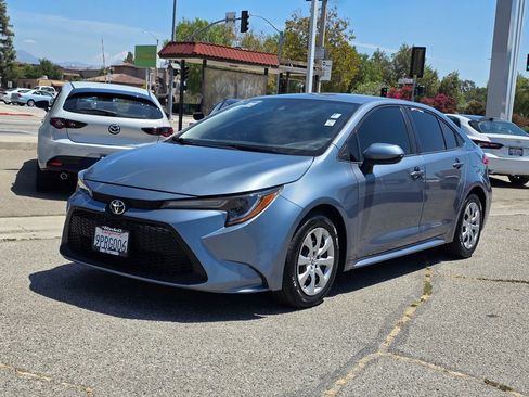 Used 2021 Toyota Corolla LE FWD image 10