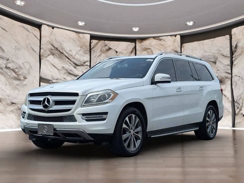 Used 2014 Mercedes-Benz GL 450 4MATIC image 2