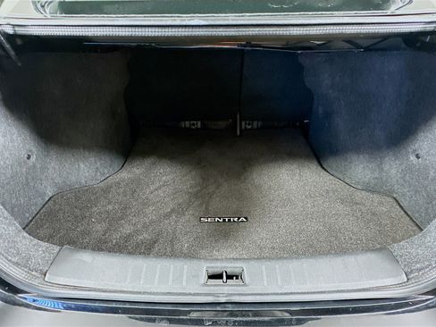 Used 2016 Nissan Sentra S FWD image 25