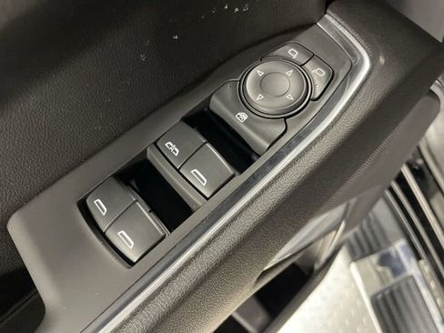 Used 2023 Chevrolet Silverado 1500 LT AWD/4WD image 13
