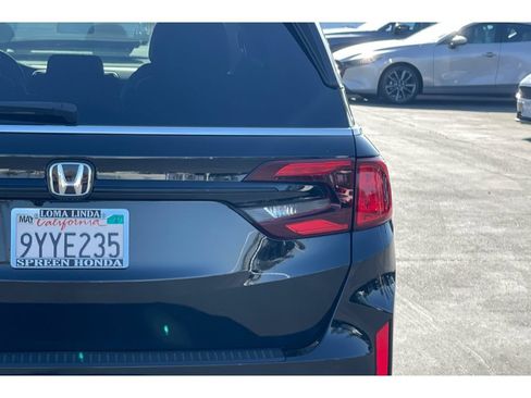 Certified 2026 Honda Odyssey EX-L image 16