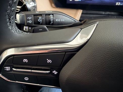 New 2026 Chevrolet Equinox ACTIV w/ Convenience Package III FWD image 18