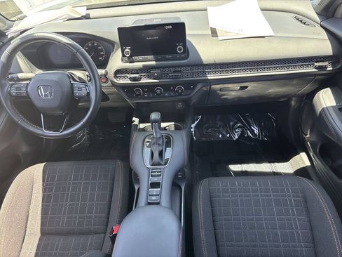 Certified 2025 Honda HR-V Sport image 13