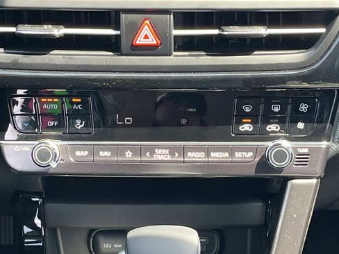 New 2026 Kia Seltos S FWD image 15