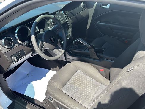 Used 2008 Ford Mustang GT RWD image 16