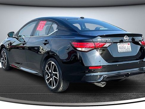 Certified 2025 Nissan Sentra SR w/ SR Premium Package image 4