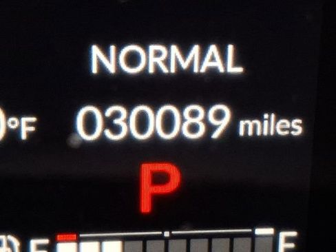 Used 2024 Honda CR-V LX image 21