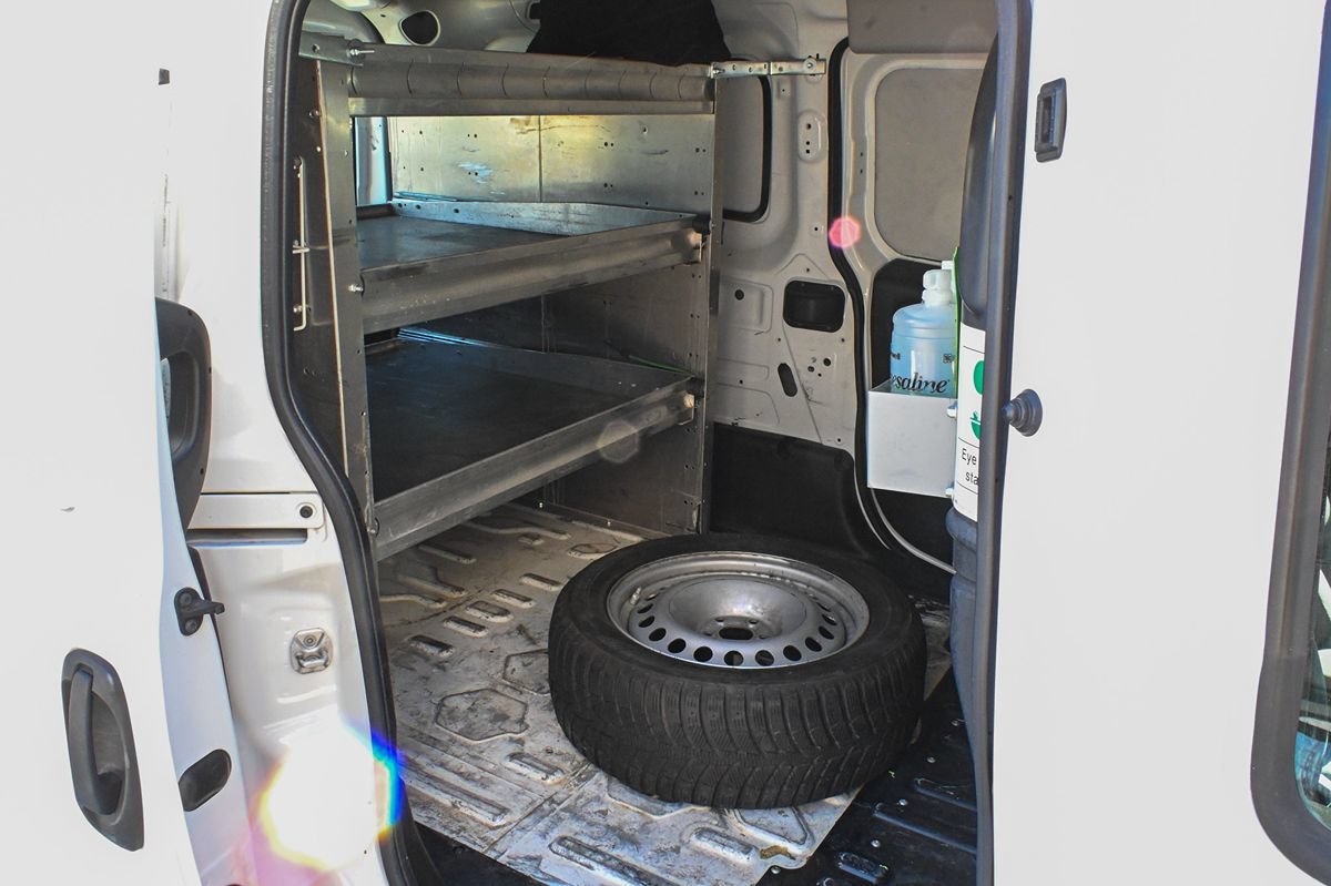 Used 2019 RAM ProMaster City Tradesman FWD image 10