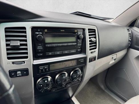 Used 2006 Toyota 4Runner SR5 RWD image 14