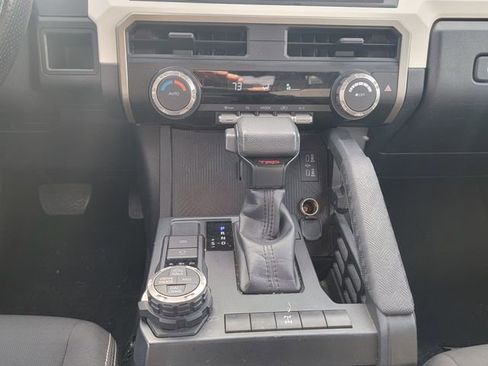 Used 2024 Toyota Tacoma TRD Off-Road image 24