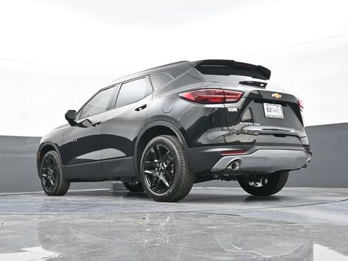 New 2026 Chevrolet Blazer LT w/ Convenience Package AWD/4WD image 36