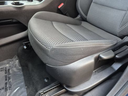 Used 2022 GMC Terrain SLE AWD/4WD image 12