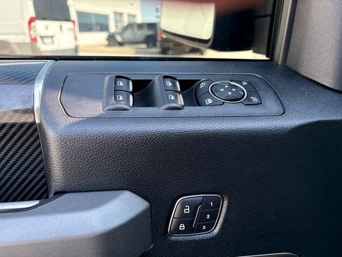 Used 2019 Ford F150 Raptor w/ Equipment Group 802A Luxury AWD/4WD image 10