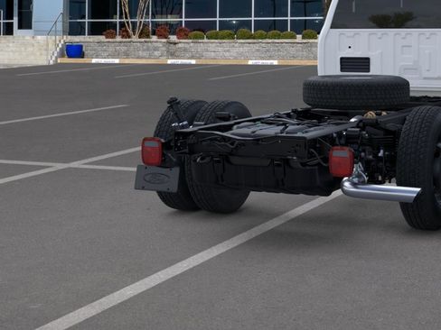 New 2026 Ford F350 XL w/ XL Chrome Package RWD image 16