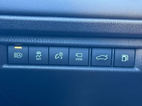 Used 2025 Toyota Camry XSE image 43