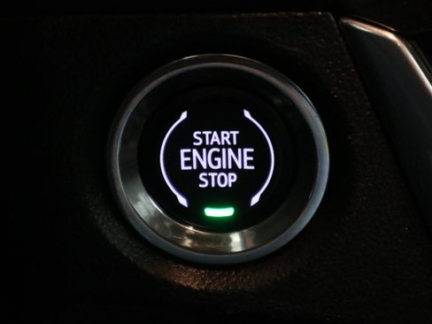 Used 2024 Buick Encore GX Sport Touring FWD image 31
