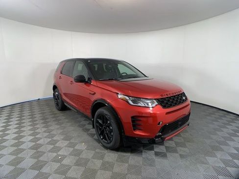 New 2025 Land Rover Discovery Sport Dynamic SE image 8