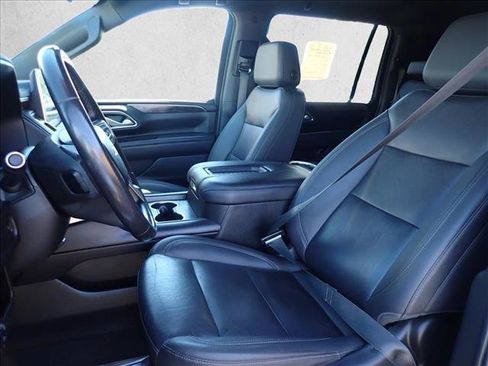 Used 2022 Chevrolet Suburban LT AWD/4WD image 12